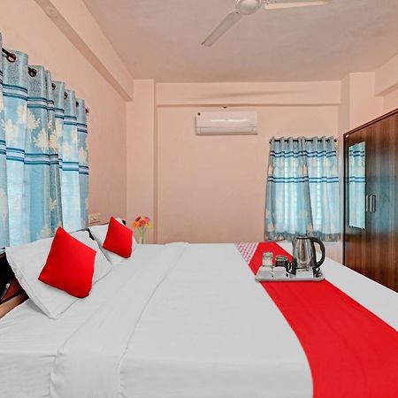 Hotel O Coastal Inn Luxury Service Apartments Kākināda Екстериор снимка