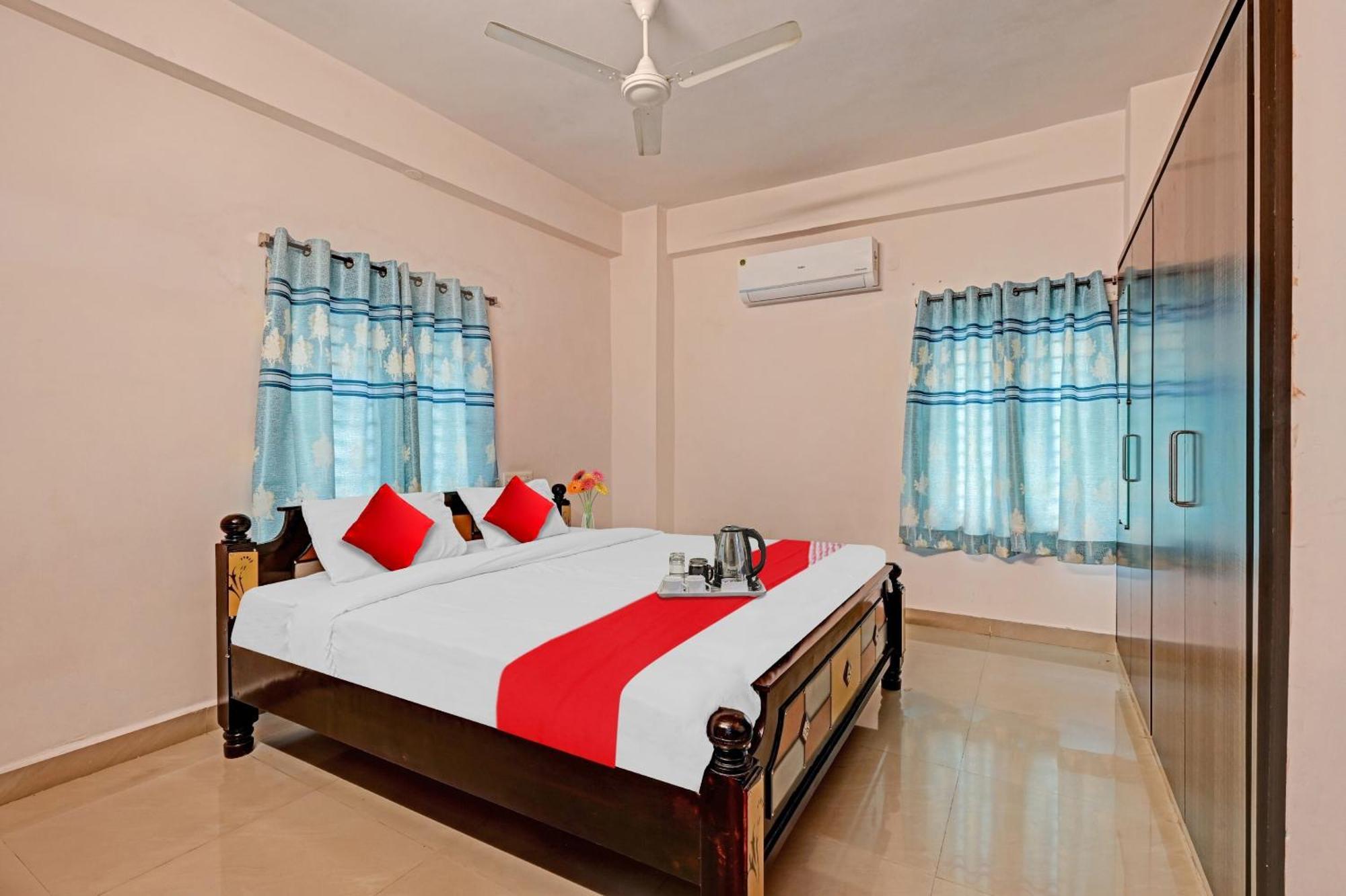 Hotel O Coastal Inn Luxury Service Apartments Kākināda Екстериор снимка